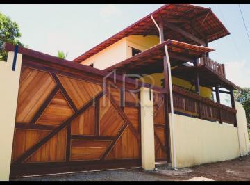 Casa · 4 Quartos · Linda casa em Serra Grande em Ilhéus