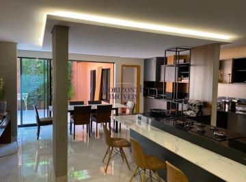 Casa · 143m² · 3 Quartos · 2 Vagas · Sobrado à venda no bairro Chácara Cachoeira - Campo Grande/MS