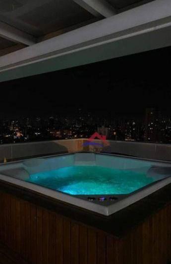 Foto do imóvel - Desfrute de uma Vista Panorâmica da Cidade em uma cobertura decorada e mobiliada com bom gosto