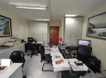 a433cf653ab6822f5615c6a49d2038805b16a49c · Sala Comercial