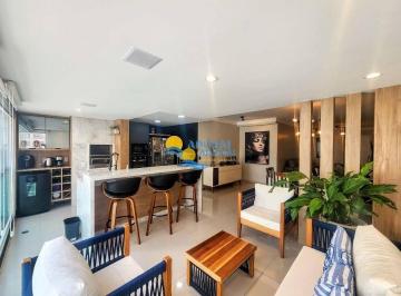 1726001cb1f6918145703c2caf846a5254091c97 · Apartamento próximo à praia com vista — Pitangueiras — Guarujá