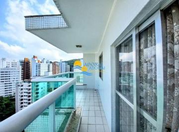 e94ff3f4c68575a68134abdd9309886c2bf33ece · Apartamento próximo à praia com sacada — Pitangueiras — Guarujá