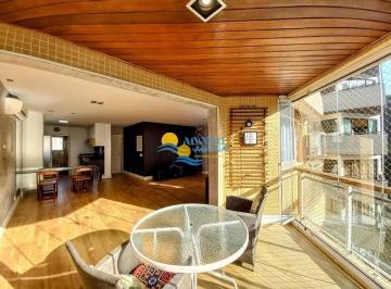 9bd09d5d10c924110790ce874b923551054f9b56 · Apartamento próximo à praia com sacada — Pitangueiras — Guarujá