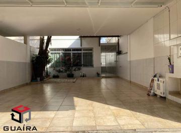 Casa · 200m² · 3 Quartos · 4 Vagas · Casa com 210m², localizada na Vila Congonhas em São Paulo - SP