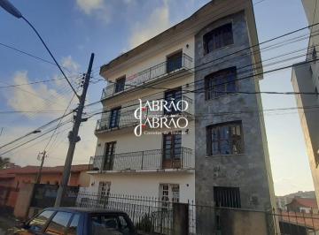 Apartamento · 185m² · 3 Quartos · 1 Vaga · Apartamento com três quartos e uma vaga na garagem no bairro Santa Tereza I.