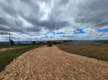 Terreno , Silvânia · CASA MOURA VENDE - LOTE LAGO CORUMBÁ IV - FAZENDA CANOA