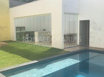 Casa · 420m² · 4 Quartos · 4 Vagas · Casa à Venda no em Interlagos com 4 Dormitórios Suítes e 4 Vagas de Garagem