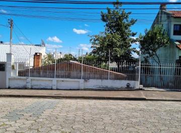 1- · Terreno de 294.94m² no bairro Capoeiras