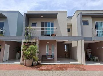 01 · Casa Residencial de 3 dorms no bairro Ribeirao Da Ilha