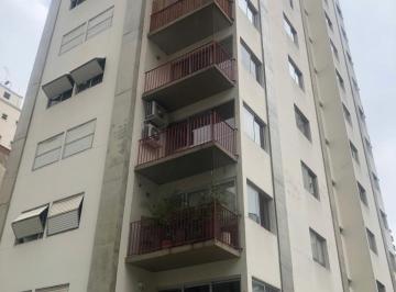 vista externa! · Excelente apartamento a venda com 85m2, sacada, vaga, na Vila Madalena!
