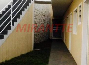 d11c6494c6fc75025070568ec696d495.jpg · Cond. fechado de 335m² com 10 quartos