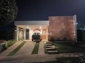 Casa · 185m² · 3 Quartos · 4 Vagas · Casa de condomínio em Avenida Luiz Dosualdo - Condomínio Portal das Tipuanas - Araraquara/SP
