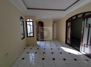 Casa · 130m² · 4 Quartos · 2 Vagas · Butantã, Conjunto Residencial Semi Isolada