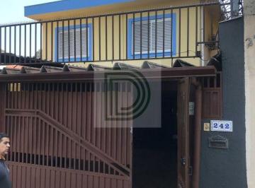 Casa · 200m² · 5 Quartos · 6 Vagas · Oportunidade única! Sobrado isolado com 5 dormitórios , 6 vagas
