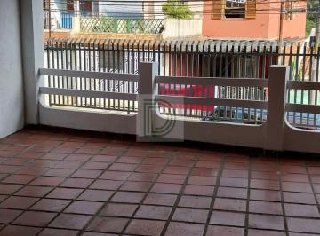 Casa · 100m² · 2 Quartos · 3 Vagas · Espaçoso sobrado com 2 dormitórios, 3 vagas no Butantã