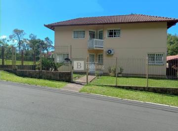 g1_3248_97825_1657_160321.jpg · AMPLA CASA EM BAIRRO NOBRE E PRIVADO DE GRAMADO!