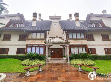 Apartamento · 121m² · 1 Vaga · AMPLO APARTAMENTO EM ÁREA NOBRE DE GRAMADO
