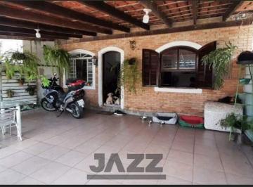 Casa · 300m² · 6 Quartos · 4 Vagas · Casa à Venda - Jardim Jaqueira, Caraguatatuba - 300m2  - 6 Quartos