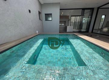 545863cab4f4e5a1df099cfe9da77203bcf553cf · Casa no Condomínio Villagio em Americana