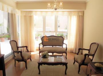 Apartamento · 321m² · 3 Quartos · 2 Vagas · NO CENTRO, COM 3 DORMITÓRIOS - APTO AMPLO, COM JEITO DE CASA!
