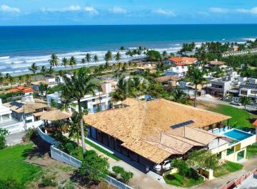 Casa · 1000m² · 5 Quartos · 4 Vagas · Casa de alto Padrão em Condomínio Nobre em Ilhéus