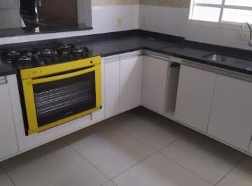 Casa de 2 quartos, Taubaté · Casa com 2 dormitórios à venda, R$ 230.000 -Jardim Continental - Taubaté/SP