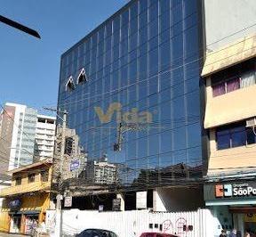 Comercial · 3755m² · 40 Vagas · Prédio Inteiro em Centro  -  Osasco