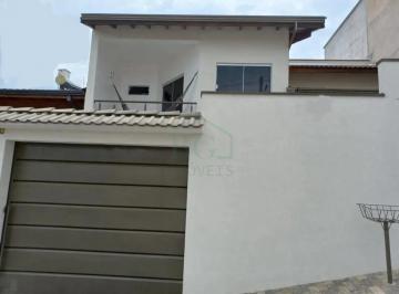 Casa · 197m² · 4 Quartos · 3 Vagas · Casas Padrão em Poços de Caldas