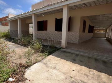 Casa · 180m² · 3 Quartos · 2 Vagas · Casa Confortável e Aconchegante à Venda em Grussaí, Litoral Fluminense