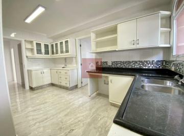 Apartamento · 200m² · 3 Quartos · 4 Vagas · Oportunidade em Moema Índios.