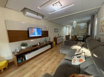 Casa · 200m² · 3 Quartos · 4 Vagas · Sobrado em Canto do Forte - Praia Grande