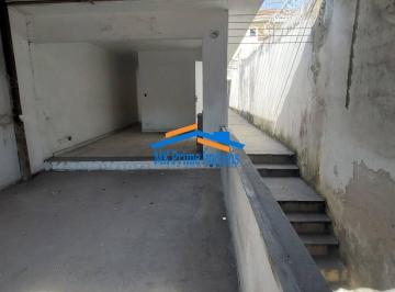 Comercial · 130m² · 1 Vaga · Aluga-se imóvel para fins comerciais-Jardim do Lago
