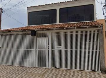 Casa de 4 quartos, Ceilândia · QNN 4 CASA SOBRADO COM 05 QUARTOS 03 VAGAS ESCRITURADA ACEITA TROCAS