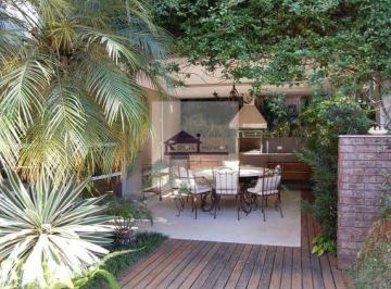 Casa de 4 quartos, São Paulo · Casa em Jardim Cordeiro - São Paulo