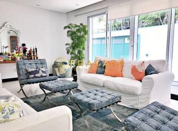 Casa · 328m² · 3 Quartos · 2 Vagas · Casa com 3 quartos sendo todos suítes à venda com 328 m² e 2 vagas - Perdizes/SP