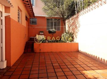 Casa · 199m² · 3 Quartos · 4 Vagas · Casa à venda, com 3 dormitórios, 1 suite e amplo quintal.