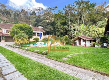 2706a42548908fde37e9d9cbe32b2d282f598b24 · Casa à venda, 243 m² por R$ 860.000,00 - Prata - Teresópolis/RJ