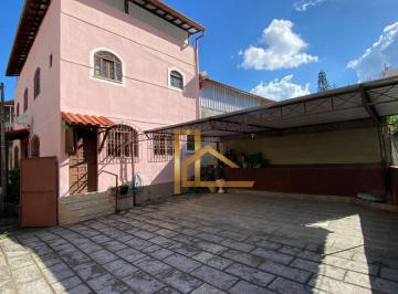 3dab1ed5910e2b3bb0fc1140ac71c1333d9ccb72 · Casa à venda, 400 m² por R$ 730.000,00 - Várzea - Teresópolis/RJ