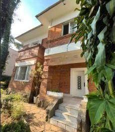 285f674af86e7a1bed4843f55cbcfda016b88f85 · Casa com 3 Dormitórios para Alugar, 439 m² no Jardim Paulista