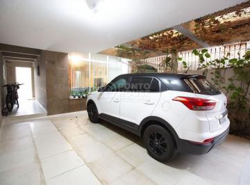 Casa · 200m² · 3 Quartos · 2 Vagas · Sobrado de 200m² com 3 quartos à venda no bairro Vila Clementino em São Paulo