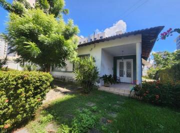 Casa · 231m² · 4 Quartos · 4 Vagas · Casa Padrão em Aldeota Fortaleza-CE
