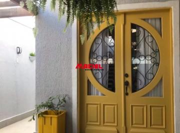 Casa · 120m² · 3 Quartos · 2 Vagas · Casa Padrão em Sao Jose dos Campos