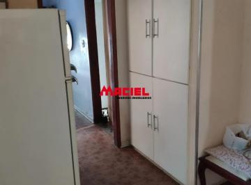 Casa · 186m² · 3 Quartos · 6 Vagas · Casa térrea lote inteiro 300m² no Monte Castelo