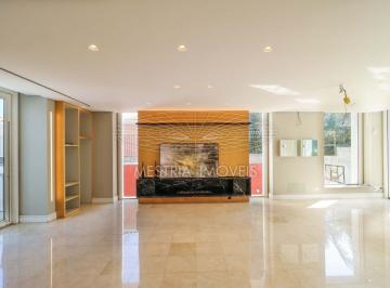 Casa · 590m² · 5 Quartos · 12 Vagas · Casa de altíssimo padrão localizado em um das regiões mais cobiçadas do bairro!