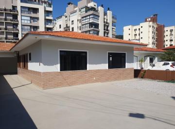202511261024488581.jpg · Casa para Venda em Florianópolis, Córrego Grande, 4 dormitórios, 1 suíte, 3 banheiros, 3 vagas