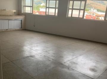 Foto 01 · Sala Comercial para Locação no Centro de Itajubá-MG: 40m², 1 Sala e 1 Banheiro. Alugue Já!