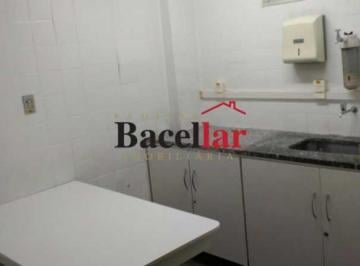 Comercial · 2200m² · Galpão -  / Comercial / Todos os Santos