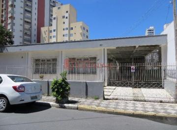 Casa · 180m² · 3 Quartos · 2 Vagas · CASA NO CENTRO DE ITAJAÍ
