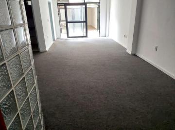 Comercial · 106m² · espaço para empresa com 2 amplas salas e patio privativo