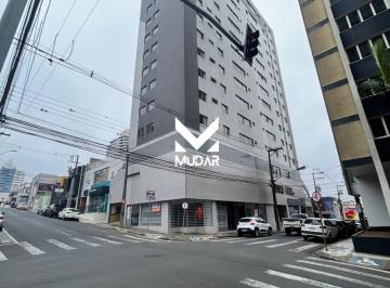 Apartamento · 190m² · 4 Quartos · 1 Vaga · Apartamento com 4 quartos, 1 suite e 1 vaga no centro – Edifício Leopoldo Roedel